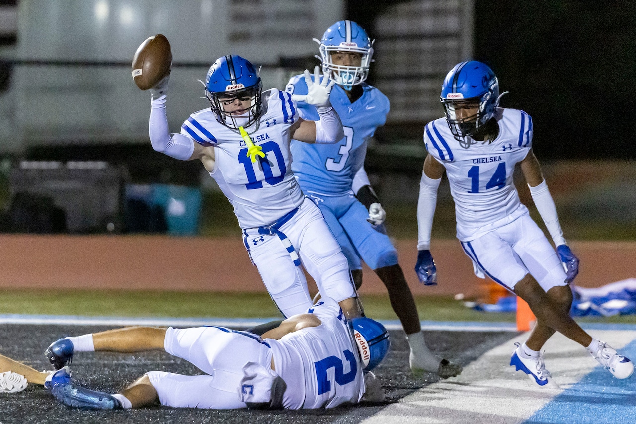 aldotcomPreps's tweet card. Here’s an early look at which defensive backs statewide will be the best of the best in 6A Alabama high school football in 2025.