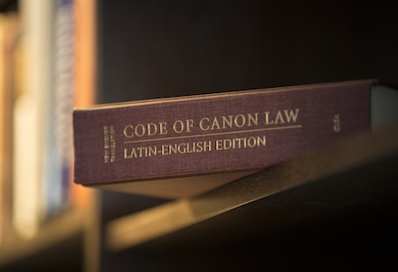 crean_fr's tweet card. How does Canon Law apply to Holy Communion standoff between priest and MP?