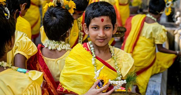 scroll_in's tweet card. In conversation with host Dinyar Patel, historian Manu S Pillai examines how actors from Voltaire to VD Savarkar influenced one of the world’s oldest faiths.
