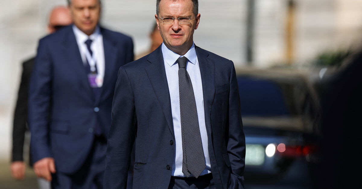 AlMonitor's tweet card. MOSCOW (Reuters) -Russian negotiators are flying to Turkey for the first peace talks with Ukraine in more than seven weeks, Russian news agencies reported on Wednesday.State agency TASS said talks...