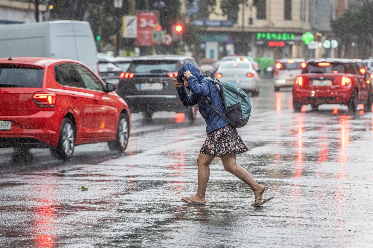 s3ns3i67's tweet card.    El descenso de las temperaturas estará acompañado, entre el miércoles y viernes, de...