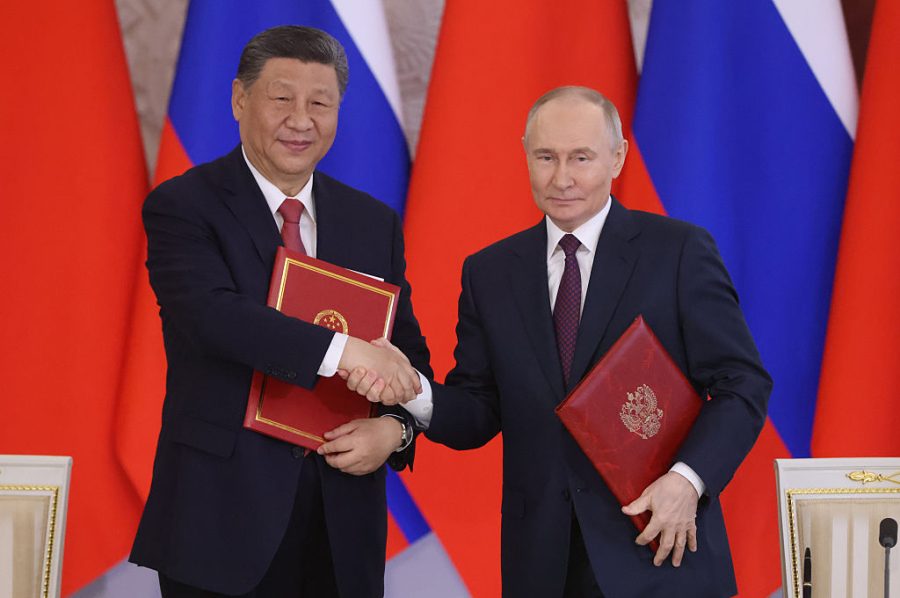 kolyandr's tweet card. Over the past few years, the US has uncovered several sanction-evasion schemes that Russian and Chinese companies have set up.