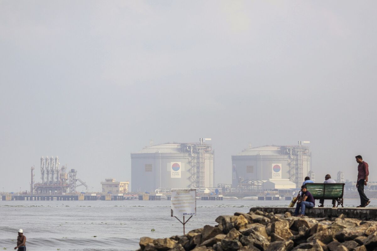 journorakesh's tweet card. India’s largest importer of natural gas Petronet LNG Ltd. is seeking a loan of at least 120 billion rupees ($1.4 billion) for a new petrochemical plant and an LNG terminal, according to people...