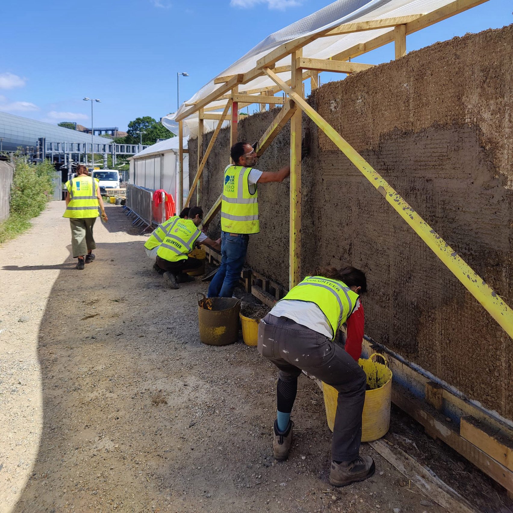 dezeen's tweet card. Next up in our Building with Cob series, we take a look at a cob classroom designed for Global Generation, which is being built from waste earth.