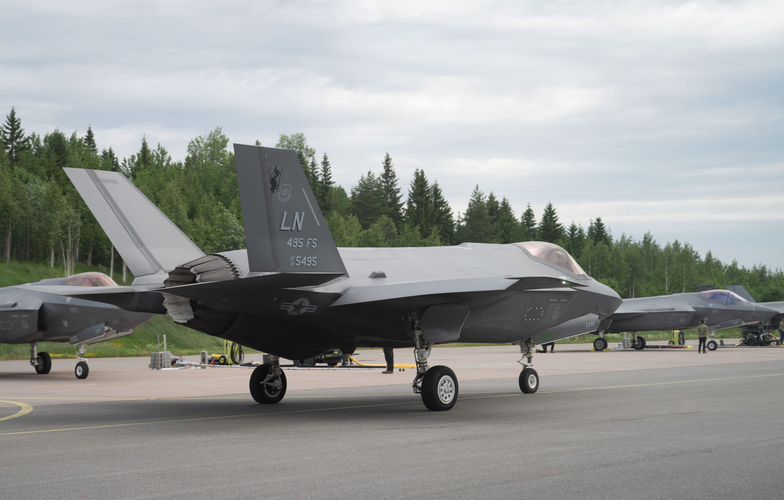 Defence_blog's tweet card. Pentagon’s No.1 weapons supplier, Lockheed Martin Corp., has reported its second quarter 2025 financial results, showing steady sales but a sharp drop in net earnings due to program-related charges....