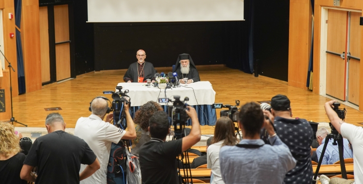 Crux's tweet card. Christ is not absent from Gaza, says Cardinal Pierbattista Pizzaballa, the Latin Patriarch of Jerusalem.