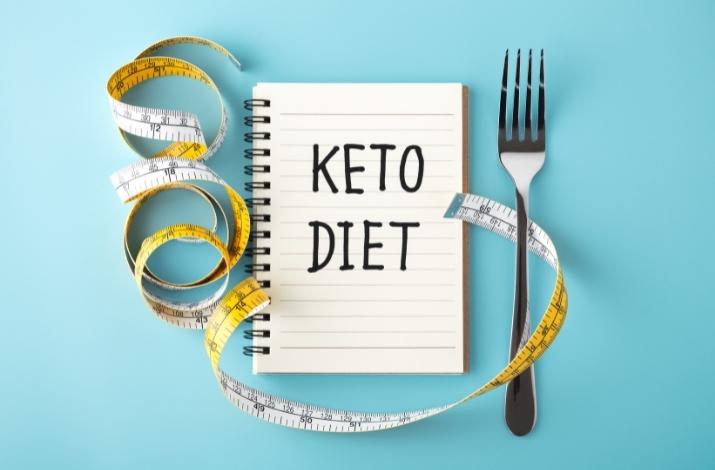 gethlth's tweet card. Experience the benefits of living a keto lifestyle. Read what this Registered Dietitian says you should expect when making the switch to a keto diet.