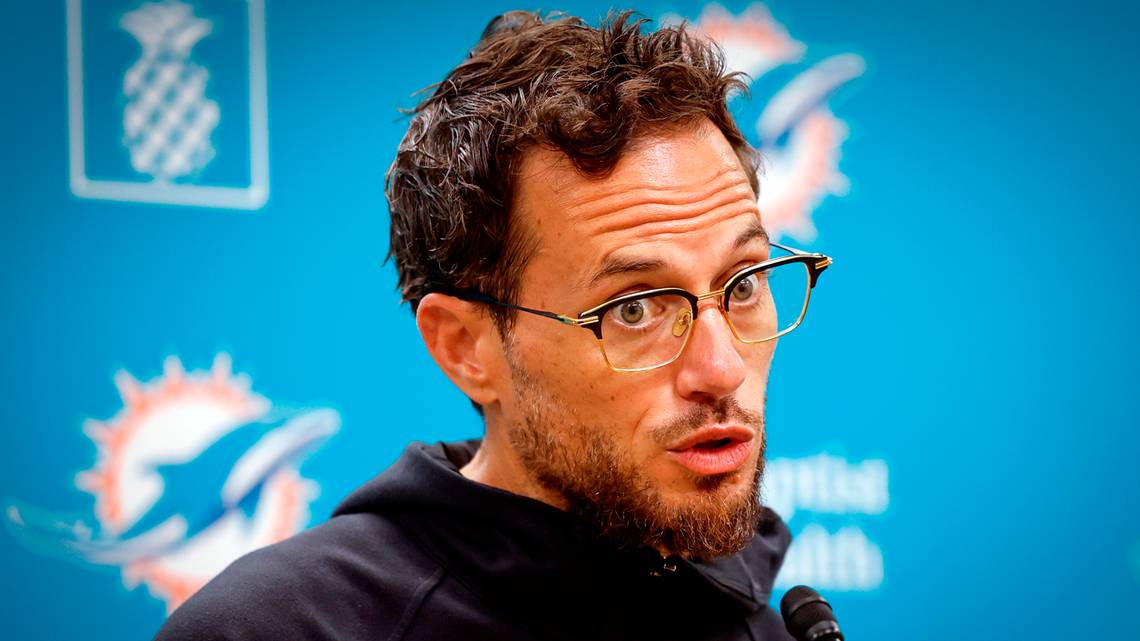 flasportsbuzz's tweet card. Dolphins coach Mike McDaniel addressed several issues before the team’s first training camp practice.