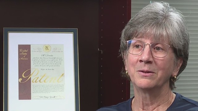 UNCGResearch's tweet card. GREENSBORO, N.C. (WGHP) — A kinesiology professor at the University of North Carolina at Greensboro has invented a device to help women who play sports know if they’re at greater risk for an …
