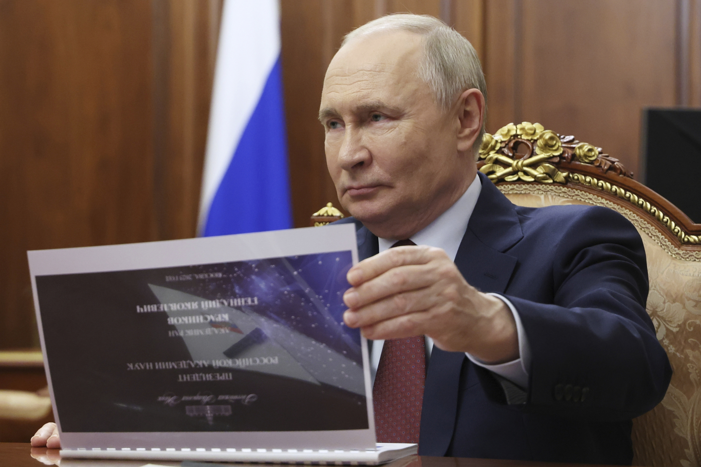razomforukraine's tweet card. President Trump is a man who likes to bet on a winner. And so, it was both unsurprising and correct that he not only reversed the Pentagon’s recent unilateral decision to halt milita