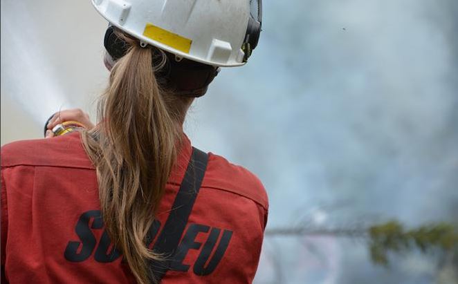 NoovoInfo's tweet card. La Société de protection des forêts contre le feu (SOPFEU) annonce mercredi qu'elle poursuit ses efforts pour soutenir les provinces canadiennes qui sont aux prises avec plusieurs incendies de forêt...