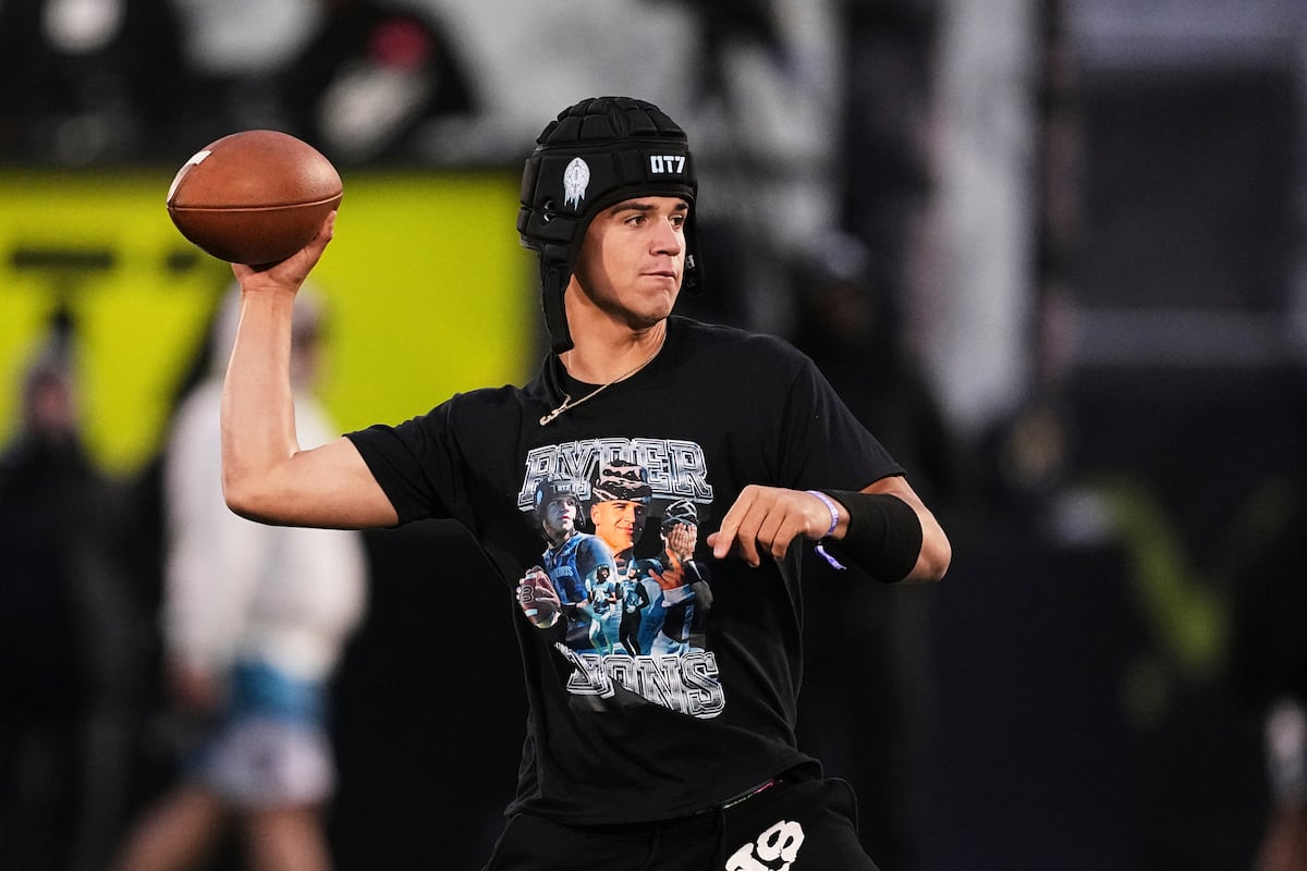 GordonMonson's tweet card. With a 5-star QB and the nation’s No. 1 hoops prospect headed to Provo, the BYU Cougars are recruiting like never before.