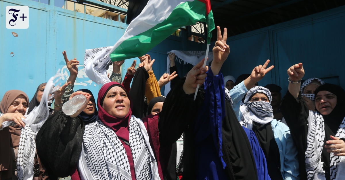 FAZ_Feuilleton's tweet card. Nach dem Krieg Israels gegen Iran geht in der arabischen Welt die Sorge vor wachsender Instabilität um. Wie blicken die Menschen und die Herrscherhäuser in der Region nun auf den Westen?