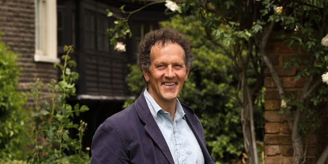 countrylivinguk's tweet card. The horticulturalist on why some are better without flowers and shrubs...