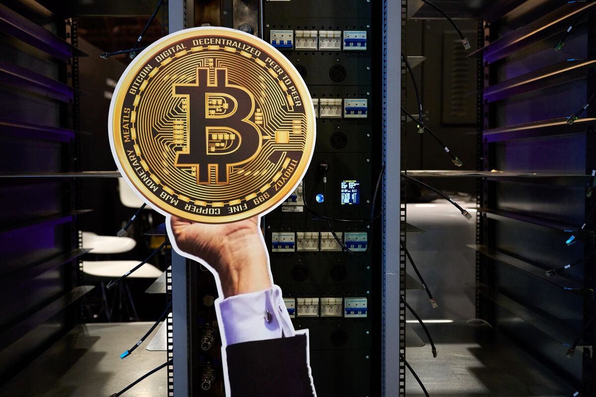 cjking711's tweet card. As Washington looks to open up America’s $9 trillion in retirement savings to alternative assets — a shift that may pave the way for crypto — Eaglebrook Advisors Inc. offers a glimpse into how...