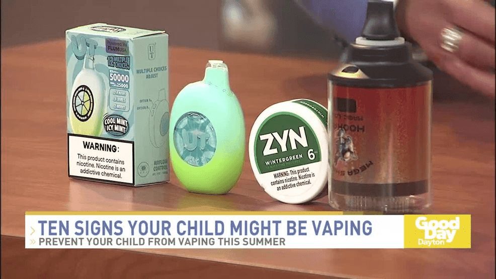 ParentsvsVape's tweet card. Bruce Barcelo highlights signs your child might be vaping as well as ways to prevent them from vaping altogether.