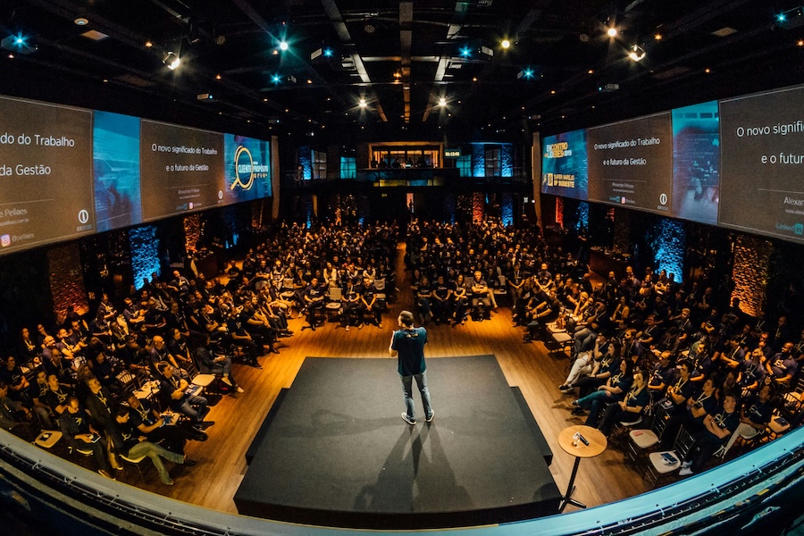 InnoLead's tweet card. We've been talking to the InnoLead community and scouring the web to assemble a list of the best AI events in 2025 and 2026 around the world. Here's our list...