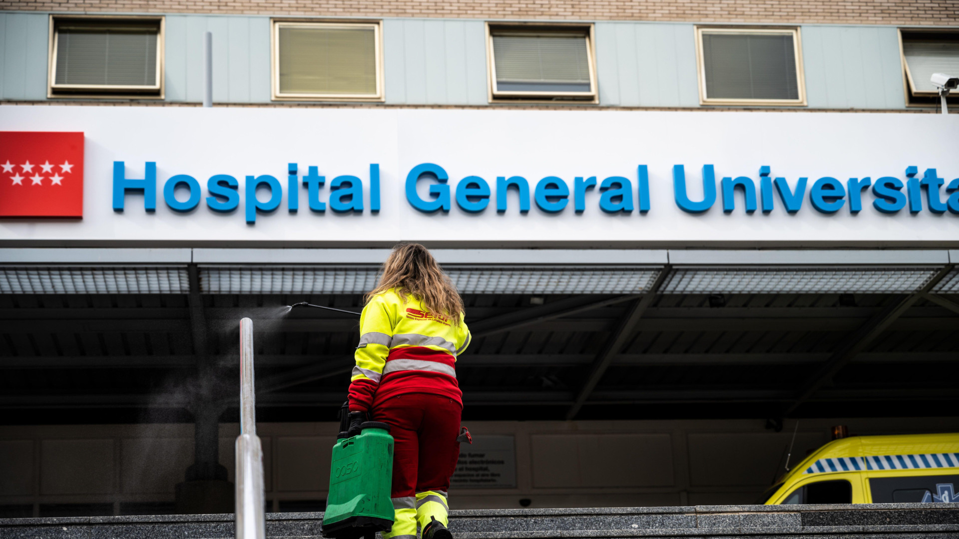 fferrenavarrete's tweet card. Cuatro especialistas del hospital madrileño lanzaron una iniciativa en 2002 que les ha consolidado como una unidad de referencia para personas con diversidad funcional