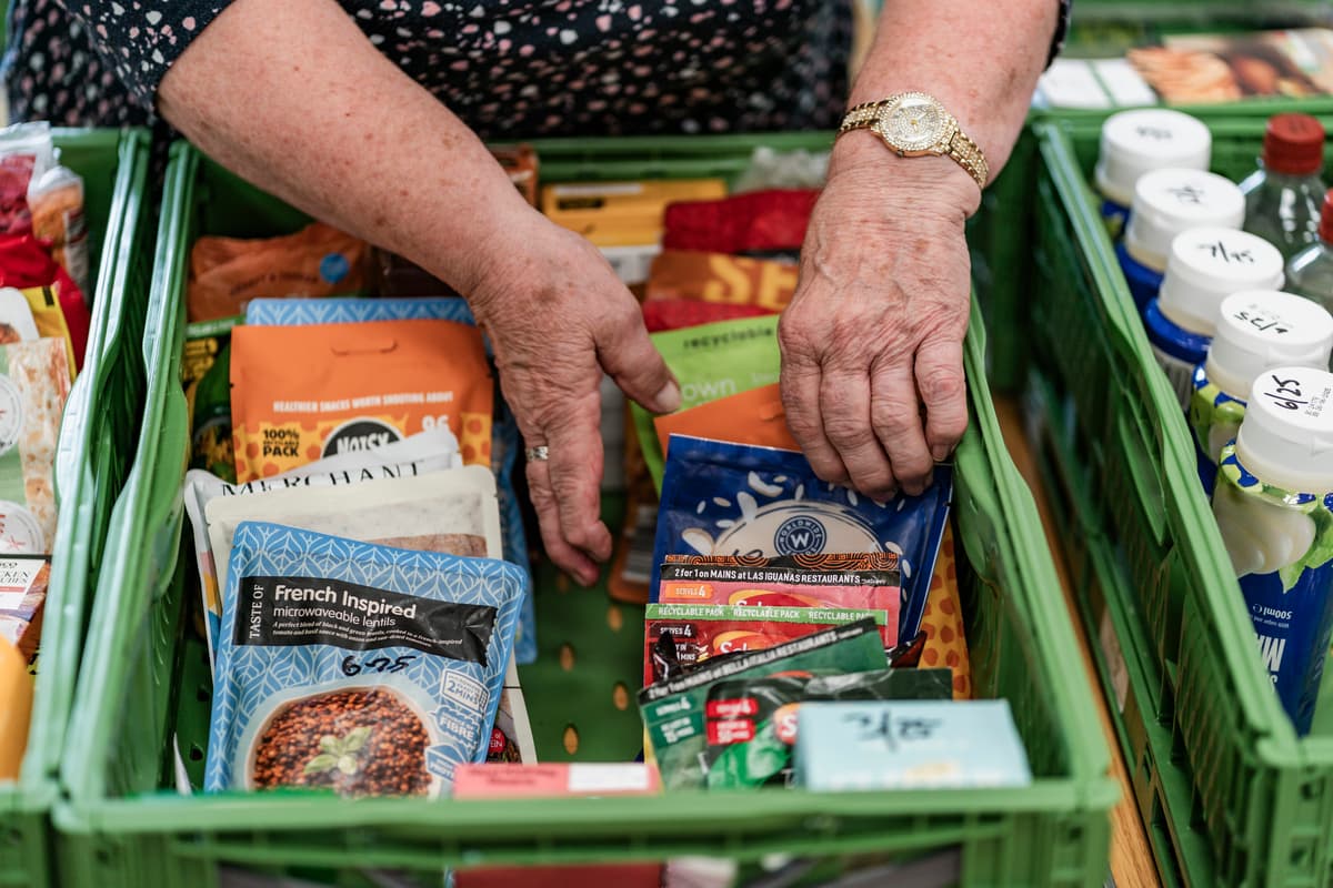 MHowe_journo's tweet card. London food bank manager calls for benefit system that is ‘fit for purpose’