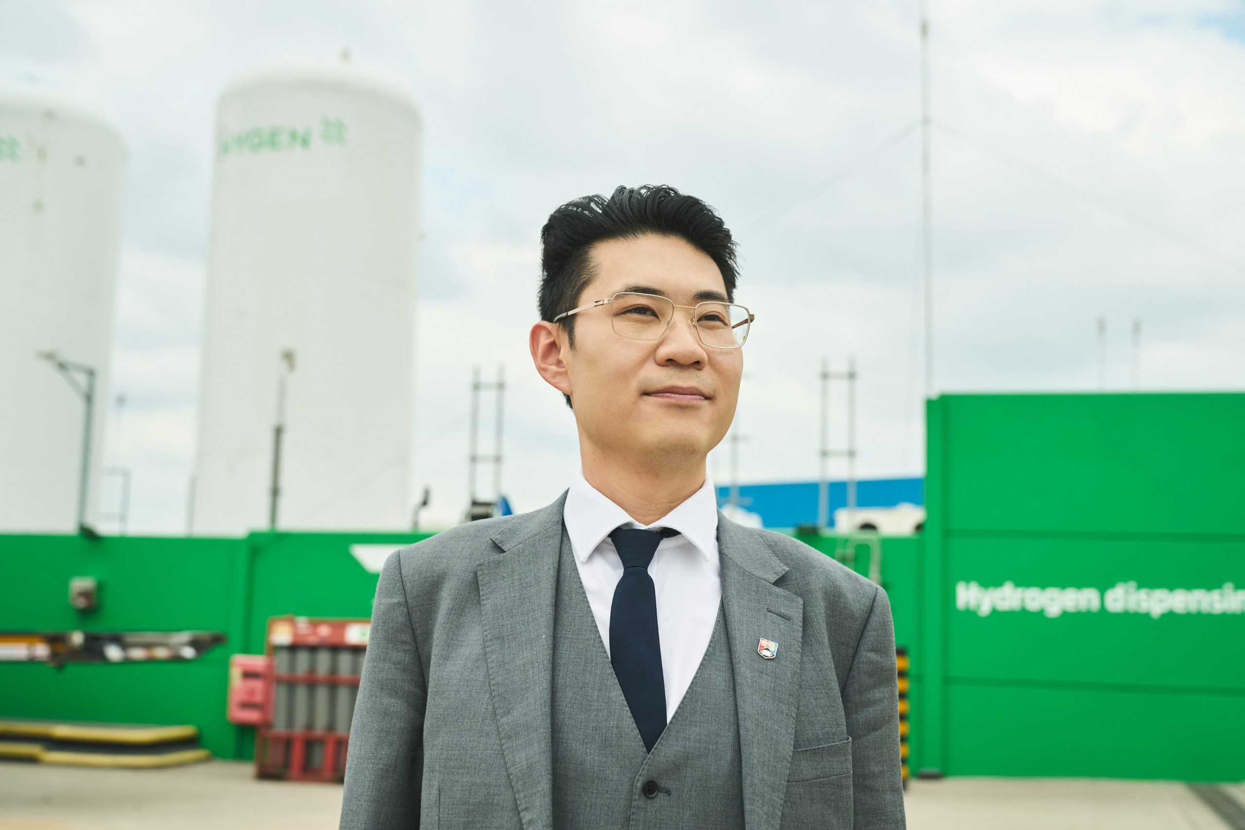 CPCatapult's tweet card. West Midlands based researcher Dr Weiqi Hua is working with the Diatomic programme between the UK and South Korea to develop advanced digital systems to encourage the transition to cleaner energy.