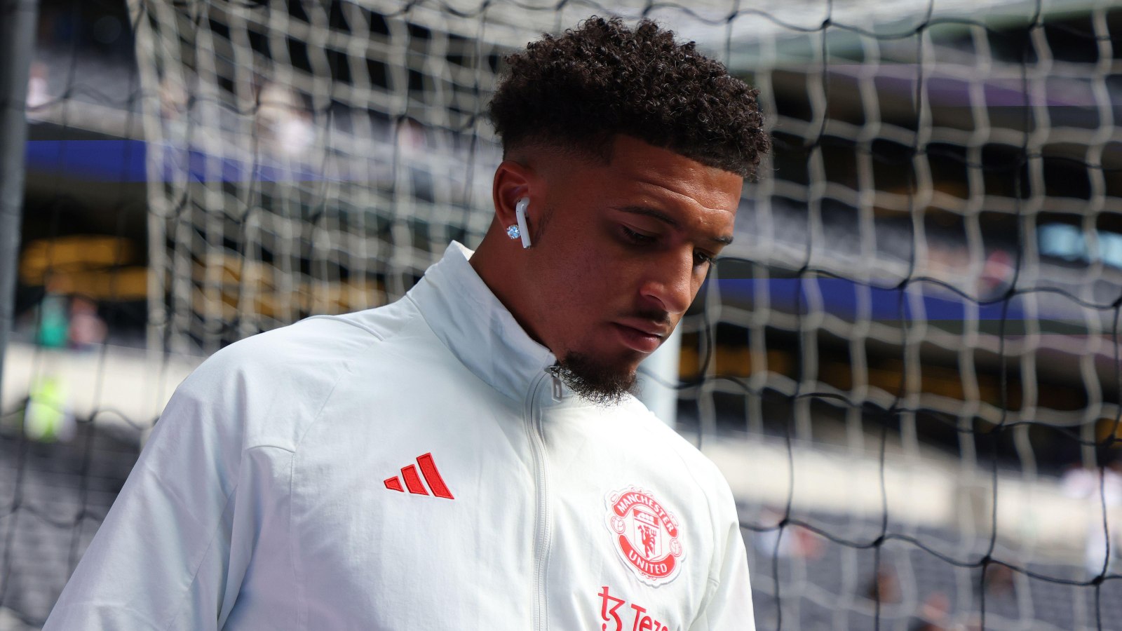 DeadlineDayLive's tweet card. The winger remains one of five players given extra time off by United to explore transfer options.