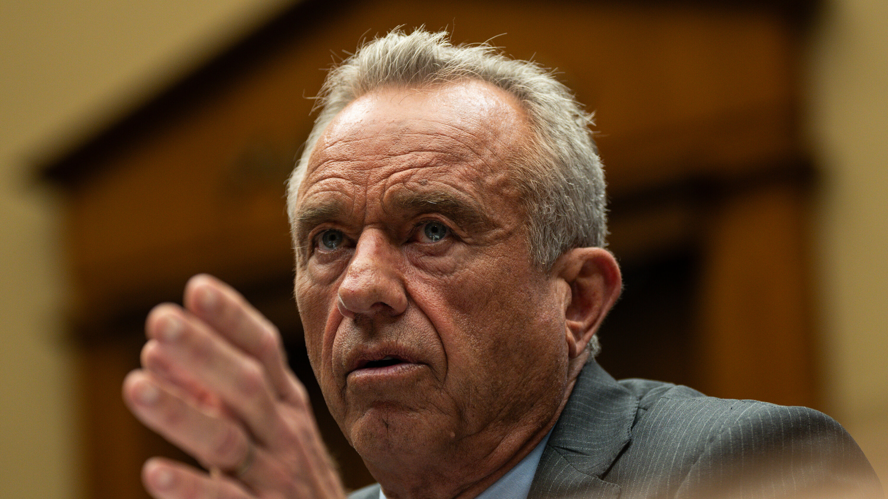 LindaGailBekker's tweet card. Robert F. Kennedy Jr. claimed that the agency, Gavi, had “ignored the science” in immunizing children around the world.