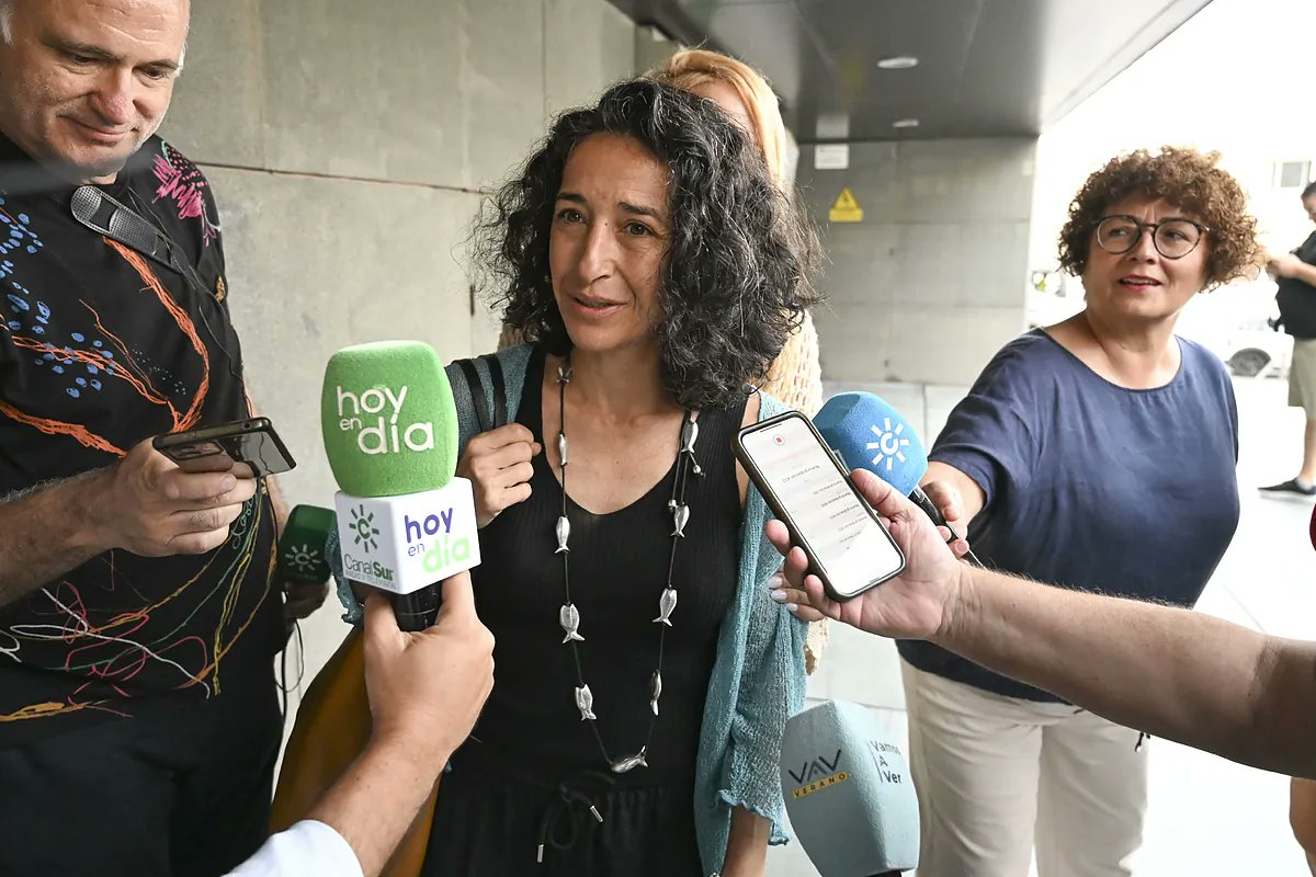 elmundoes's tweet card. Ana Julia Quezada, condenada a prisión permanente por la muerte del niño Gabriel, ha negado este miércoles desde la cárcel que amenazara a la madre del pequeño, Patricia...