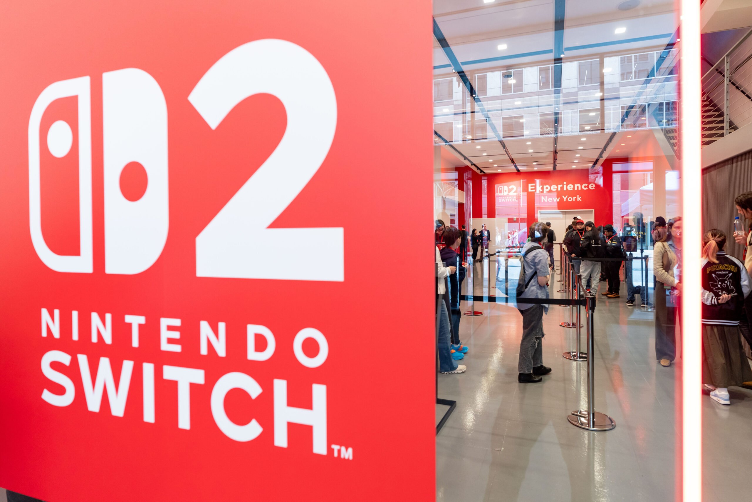 Andy_VGC's tweet card. 82% of Nintendo Switch 2 buyers during June also acquired Mario Kart World…