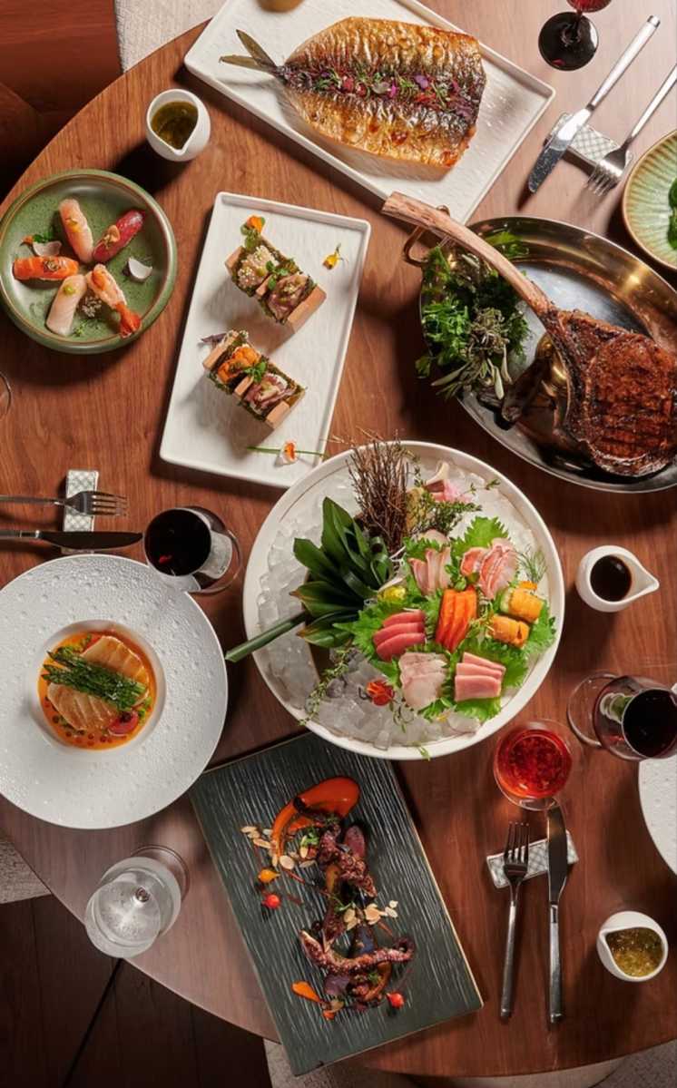 QNS's tweet card. Get ready for bold flavors and upscale vibes with the opening of Blu Ember just inside the newly opened Westin Flushing LaGuardia.