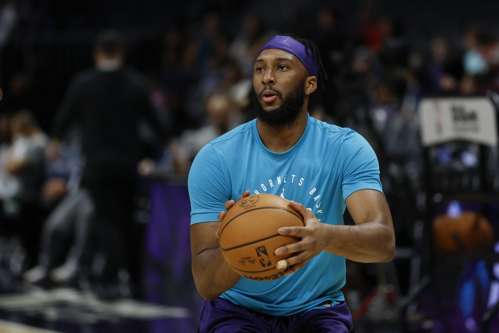 TheLeadSM's tweet card. While the Golden State Warriors’ calling card over the years has largely been their motion-heavy, high-powered offense, having one of the league’s top defenses has also been a crucial factor in their...
