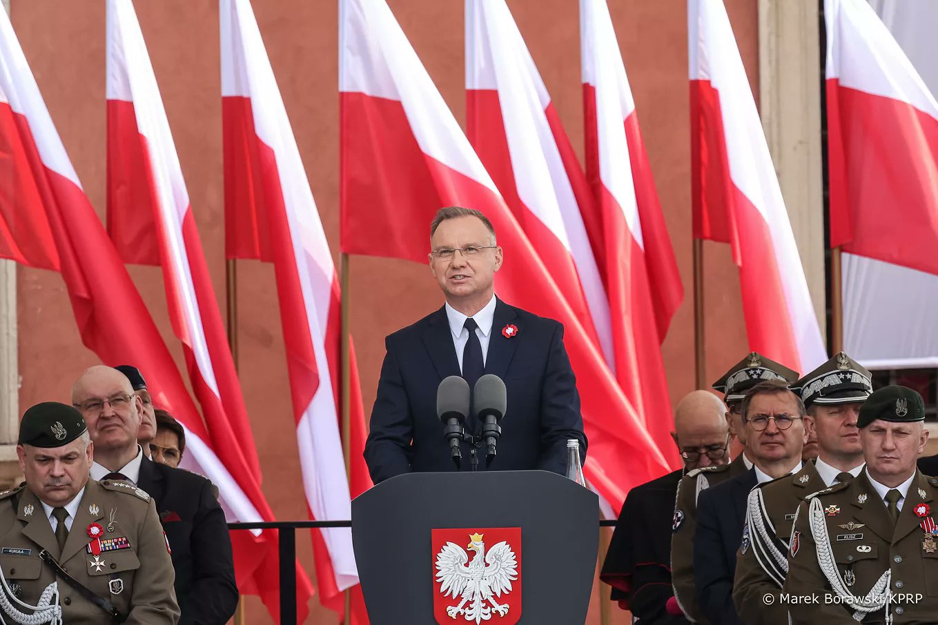 notesfrompoland's tweet card. Poland's Duda signs bill protecting strategic companies from takeover by foreign entities