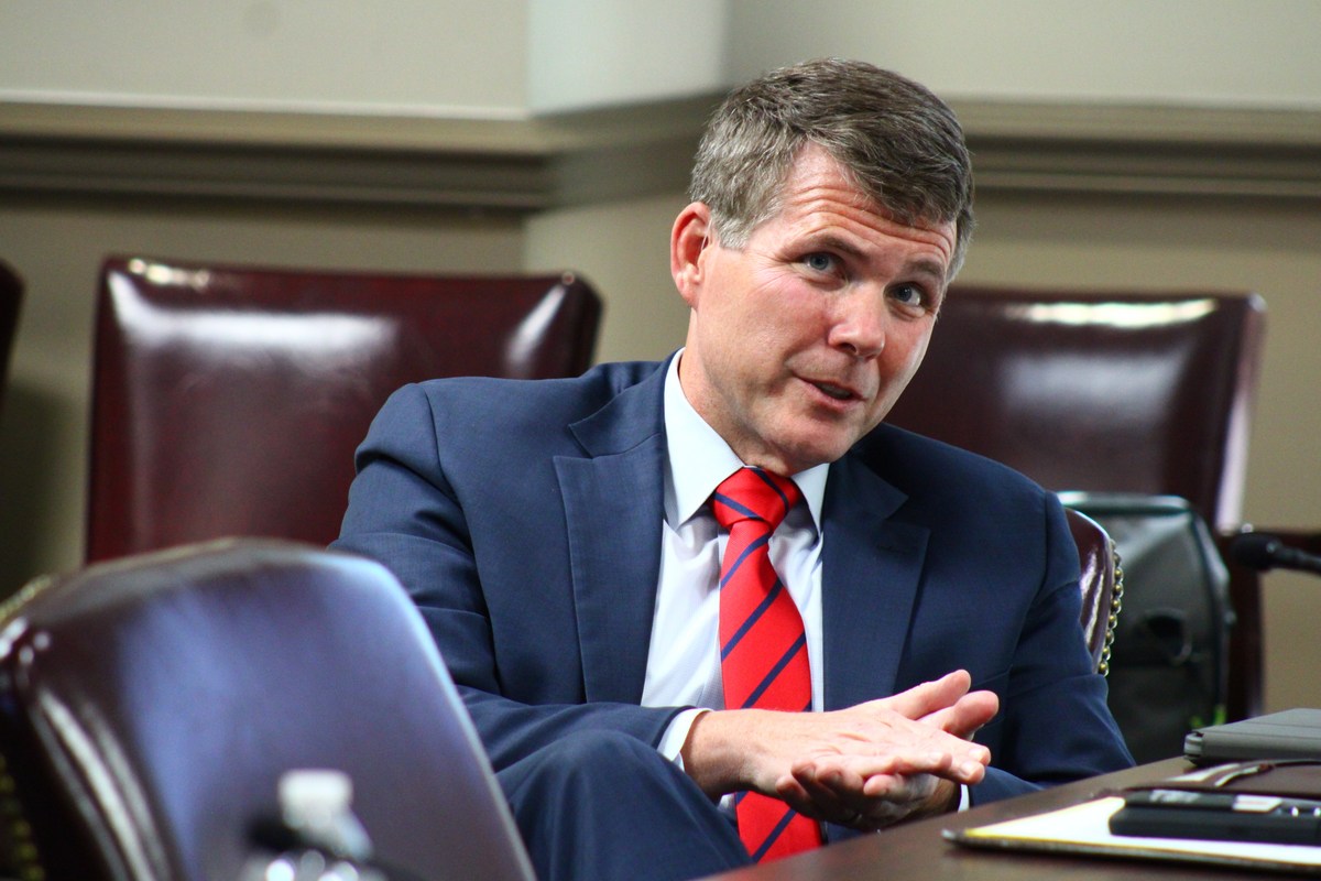 TCLThread's tweet card. Tuscaloosa Mayor Walt Maddox made a five-point pitch on Tuesday to establish a new leadership position overseeing the city's police, fire department and E-911 service.