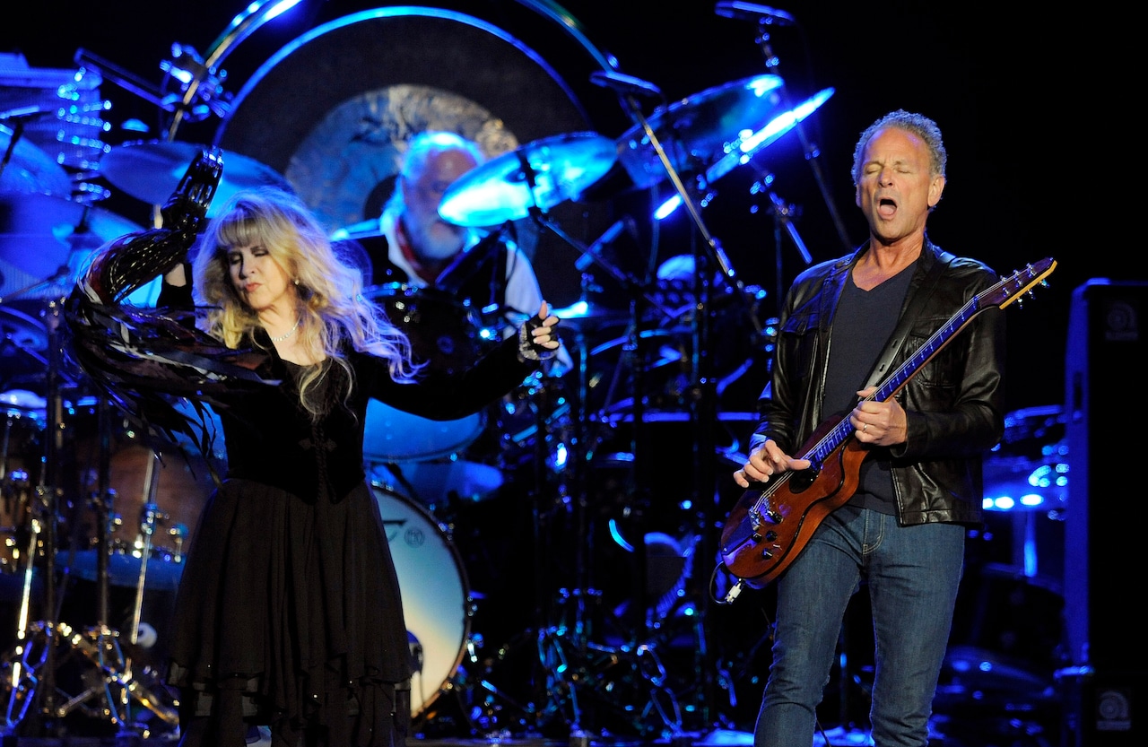 PennLive's tweet card. Stevie Nicks and Lindsey Buckingham have ended the speculation over whether or not Fleetwood Mac would be reuniting.