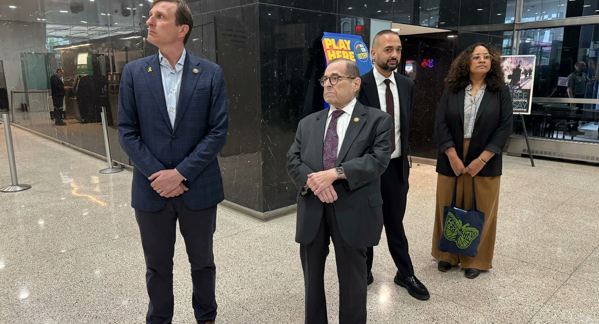 DavidbCEO's tweet card. An official told the lawmakers that immigrants slept on the floor and on benches overnight, but said the facility was no detention center.