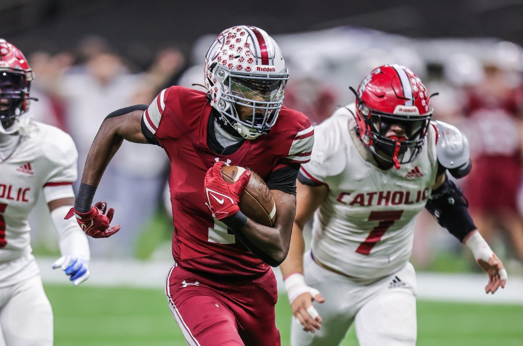 GeauxPrepsLA's tweet card. More in Store: Dunham wide receiver Jarvis Washington thinking big in final season