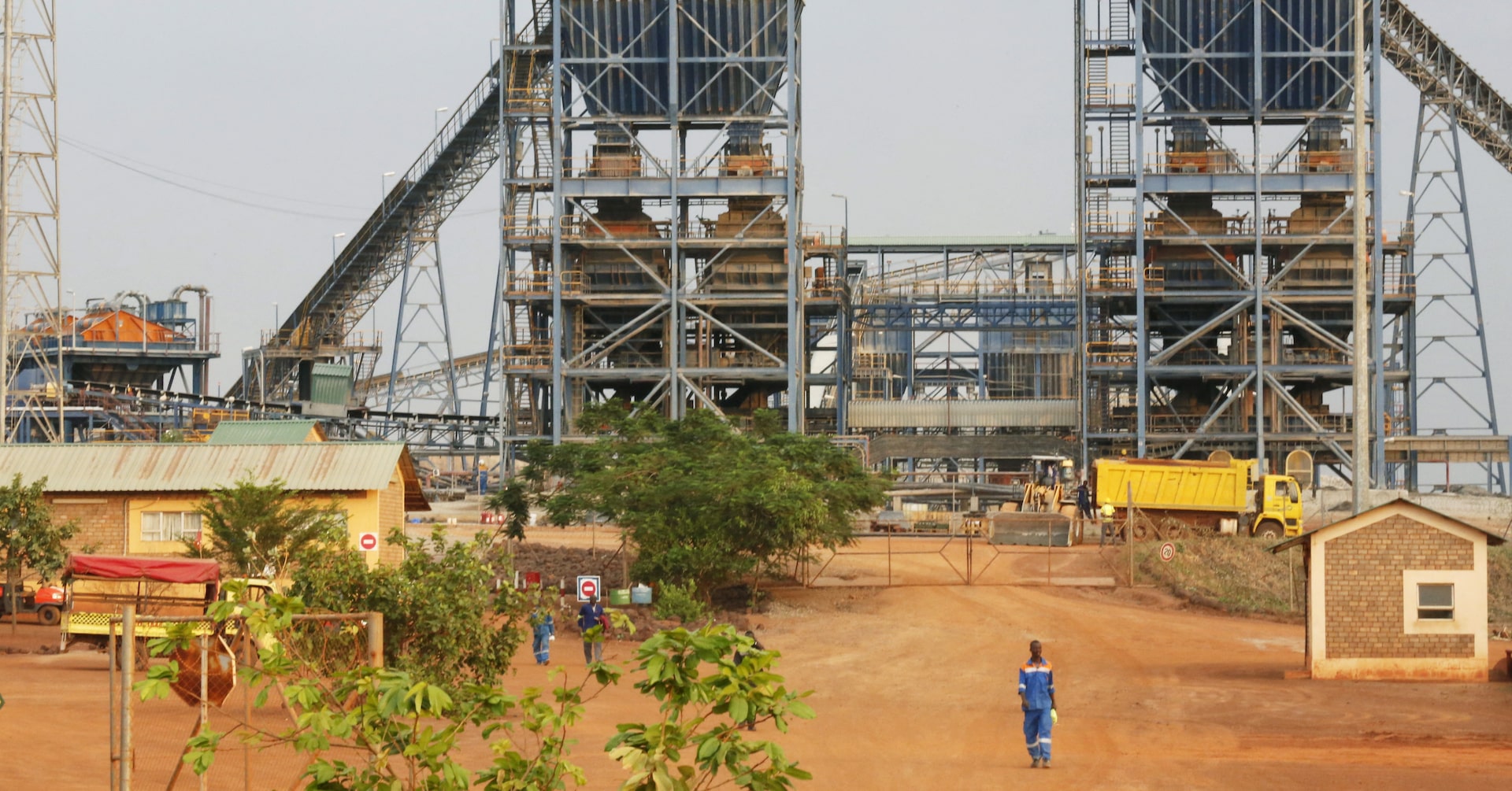 staunovo's tweet card. China's Zijin Mining is the front-runner to acquire Barrick Mining's Tongon gold mine in northern Ivory Coast for up to $500 million, two sources close to the matter told Reuters.