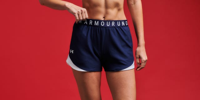 WomensHealthMag's tweet card. We'll take one of each.