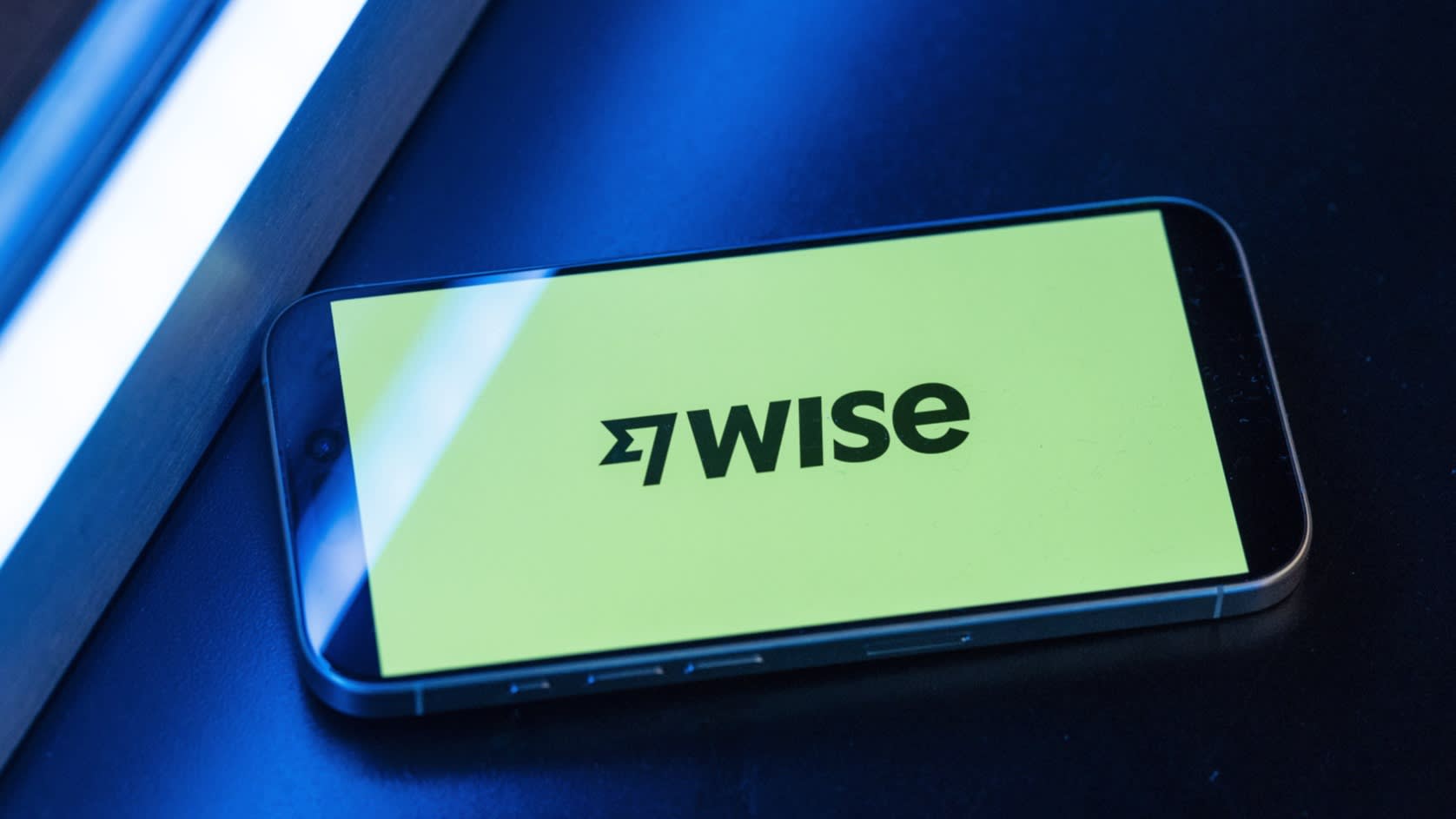 ftfinancenews's tweet card. Proxy advisers attack proposed extension of dual-class share structure as fintech lines up switch from London to New York