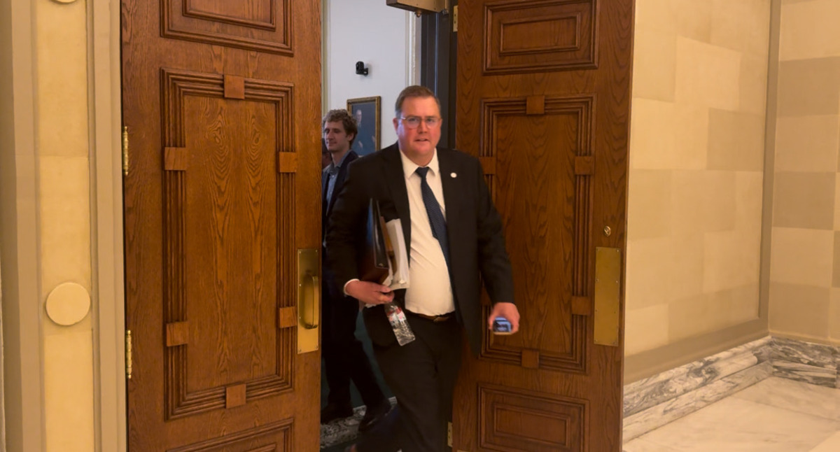 ThriceSavage's tweet card. The Oklahoma Supreme Court stayed Senate Bill 632's creation of new Oklahoma business courts on Tuesday, July 15, 2025.