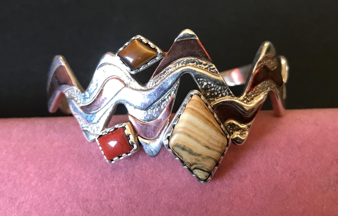 MartiniMermaids's tweet card. This Cuff Bracelets item is sold by MartiniMermaid. Ships from Desert Hot Springs, CA. Listed on Jul 23, 2025