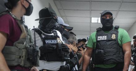 PDPJ's tweet card. Letter: No matter what one thinks of the immigration issue, masked or hooded law enforcement officers is not what our country is about.
