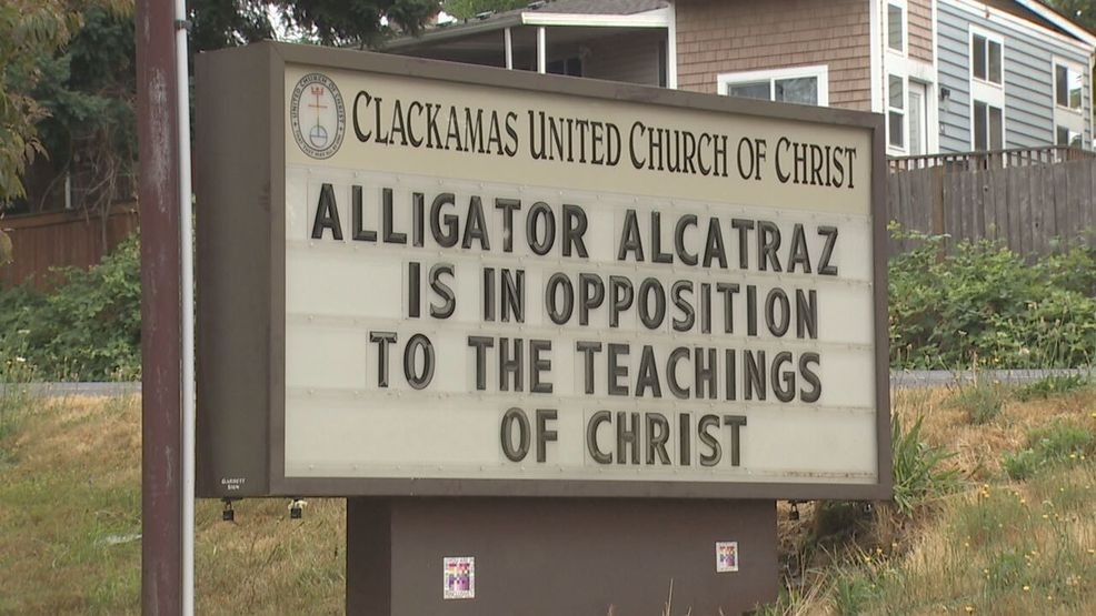 CBS21NEWS's tweet card. Milwaukie Rev. Adam Ericksen is using his church's sign to deliver a provocative message about the treatment of undocumented immigrants in the United States.