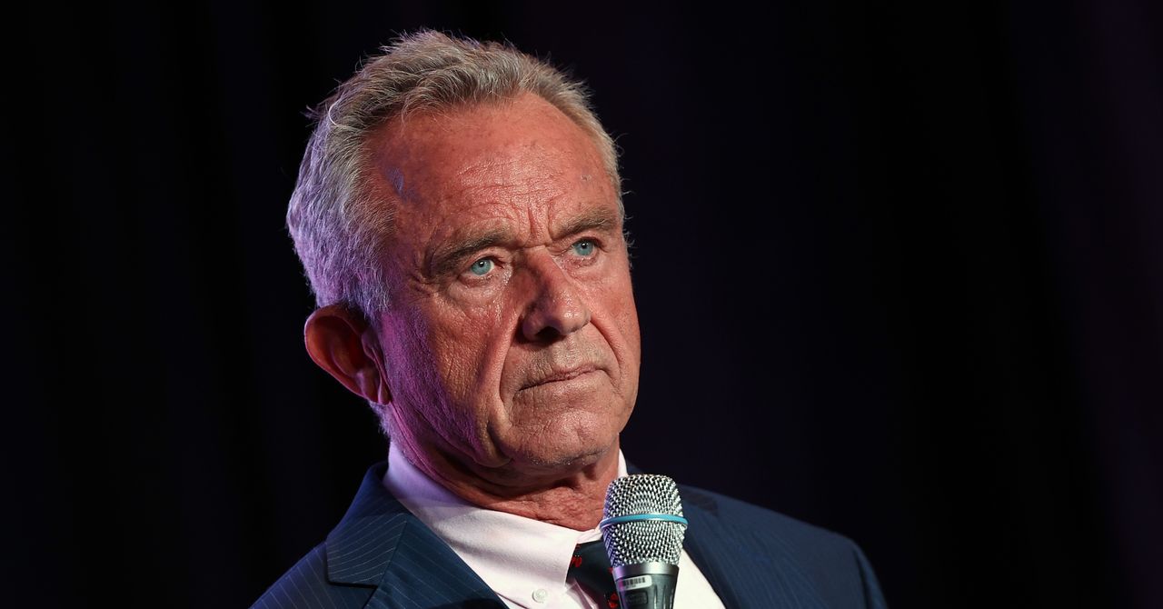 JenniAgitator's tweet card. Online communities dedicated to the use of a toxic bleach solution to treat everything from cancer to autism believe Robert F. Kennedy Jr. is interested in their cause.