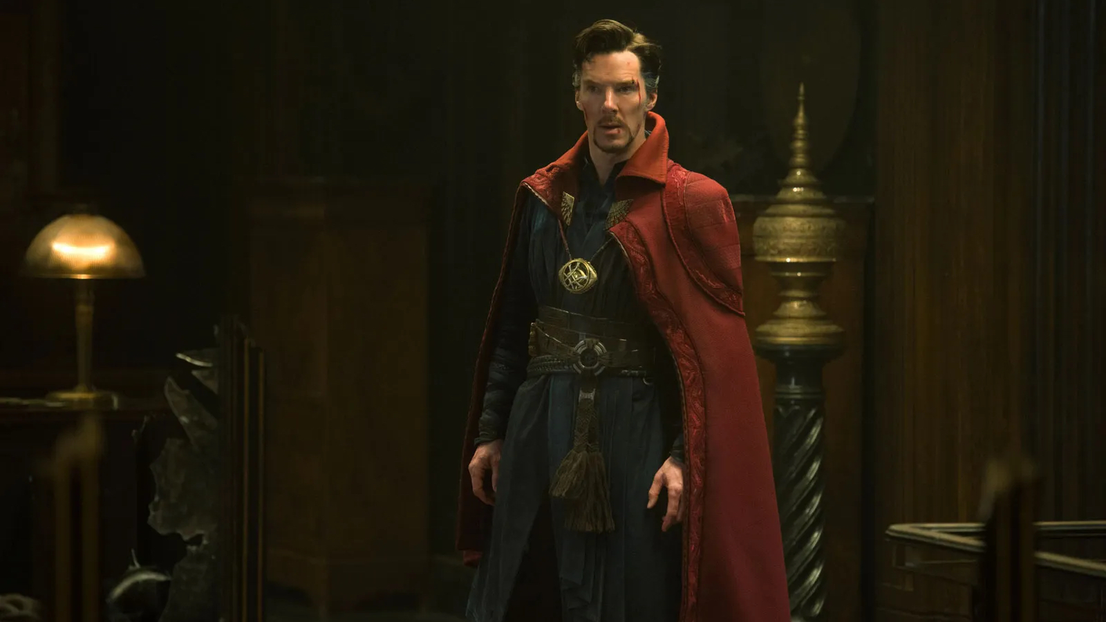 brotips's tweet card. Marvel Cinematic Universe star Benedict Cumberbatch recently revealed that he was eating enough to feed a family each day in order to get in shape to play