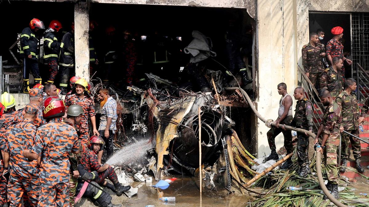 suhasinih's tweet card. Human rights group calls for thorough investigation into military aircraft crash in Dhaka, urging transparency and justice for victims.