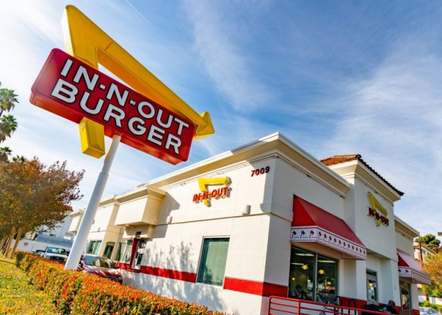 8NEWS's tweet card. “There’s a lot of really great things about California, but raising a family is not easy here. Doing business is not easy here,” In-N-Out Burger CEO Lynsi Snyder said on a recent podcast appe…