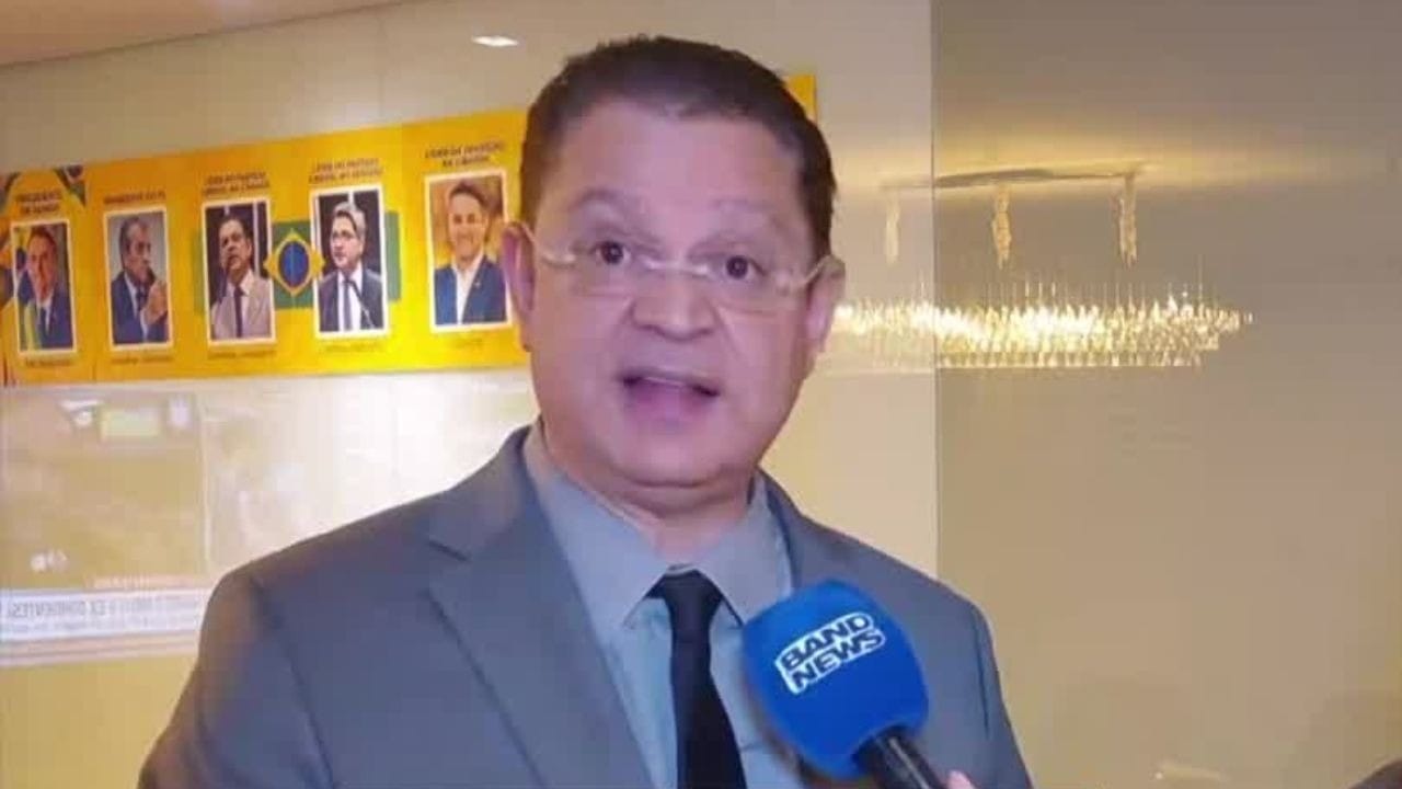 BandJornalismo's tweet card. Sóstenes Cavalcante diz em entrevista à BandNews TV que decisões do STF são “vergonhosas” e diz que partido prepara reação política e jurídica sob orientaçã...