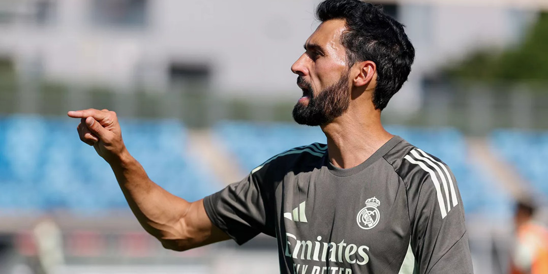 managingmadrid's tweet card. How has Arbeloa’s start to life at Castilla been?