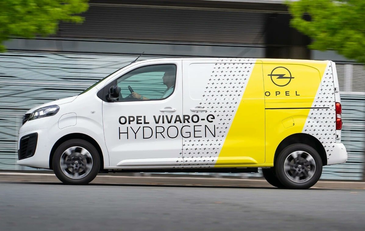 the_interface_'s tweet card. Stellantis, the parent company behind Fiat, Peugeot and Citroën has scraped all plans for any hydrogen vehicles