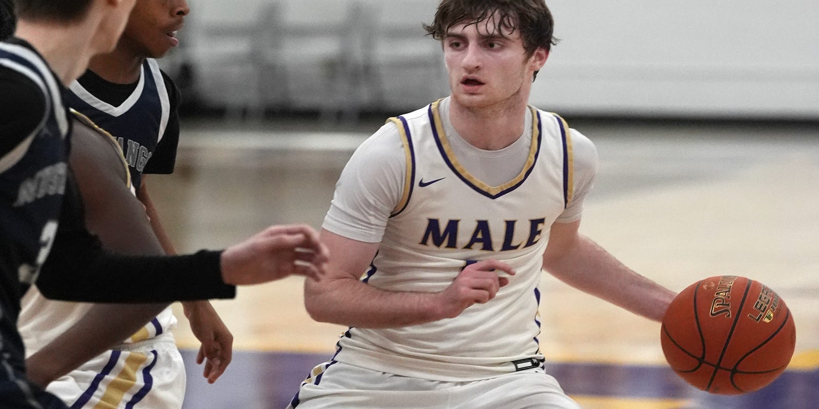 sports_cj's tweet card. Cole Edelen, the Male High School sharpshooter, has committed to Western Kentucky basketball. His older brother, Jack, is a guard for WKU basketball.